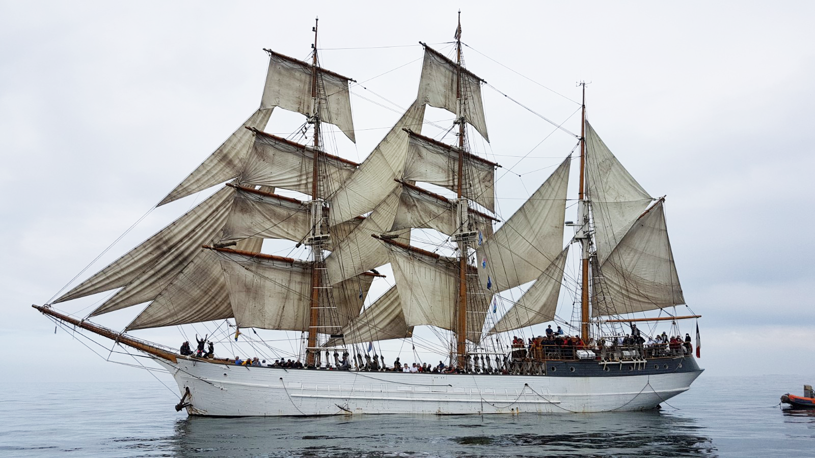 Journée de navigation sur un grand voilier, le 3 mâts le Français